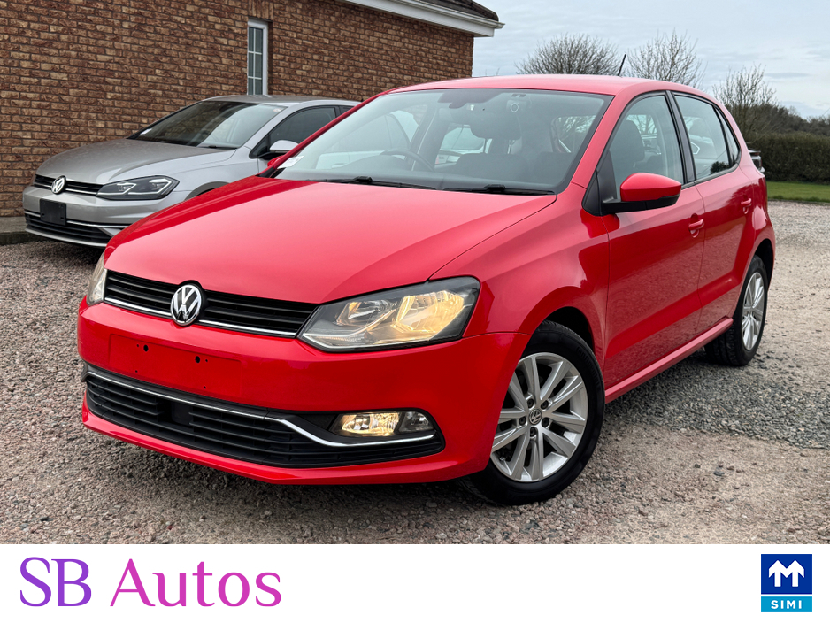 2016 Volkswagen Polo - image 2