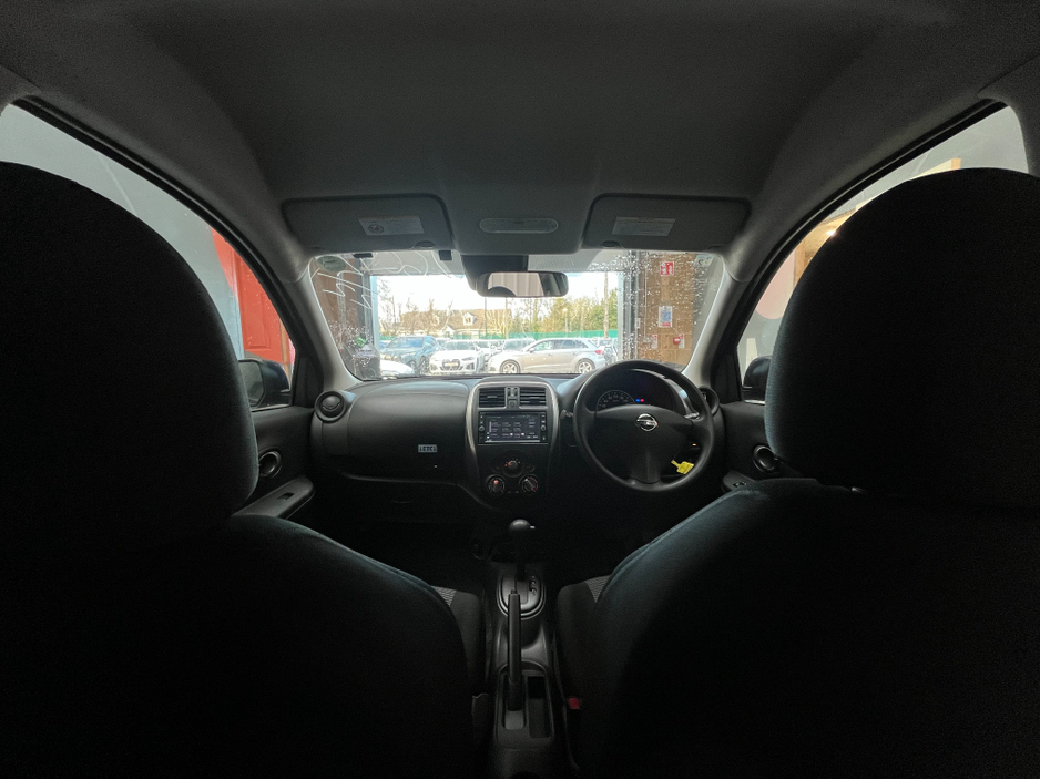 2022 Nissan March - image 11