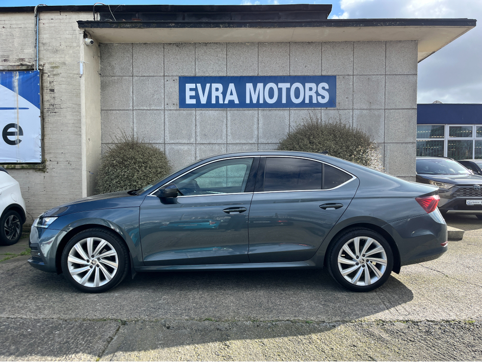 2021 Skoda Octavia - image 6