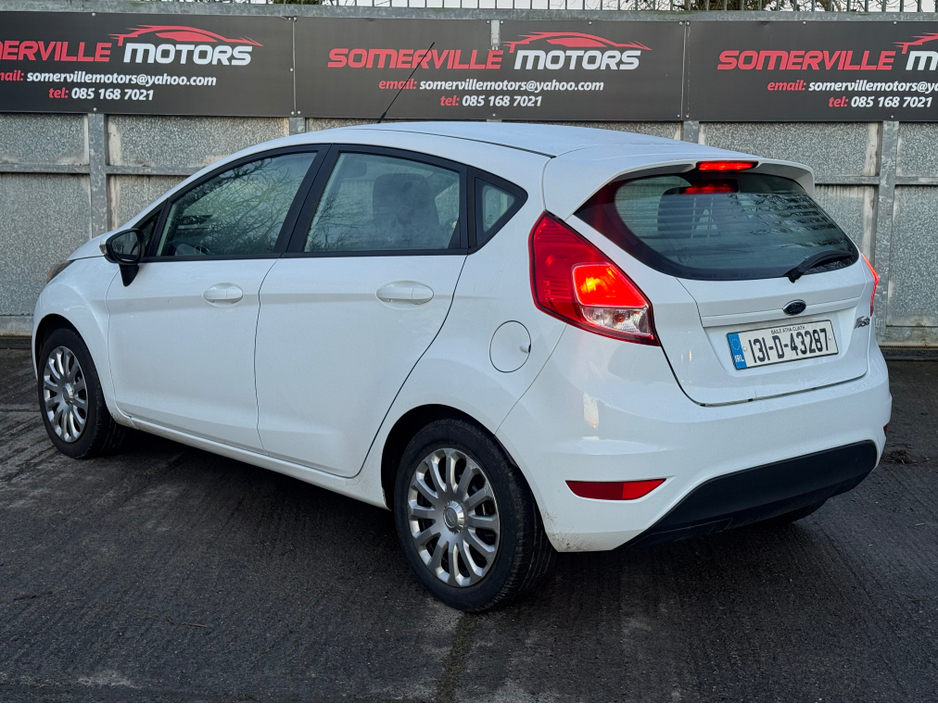 2013 Ford Fiesta 1.25 STYLE 60BHP 5DR ARGENTO €5,999