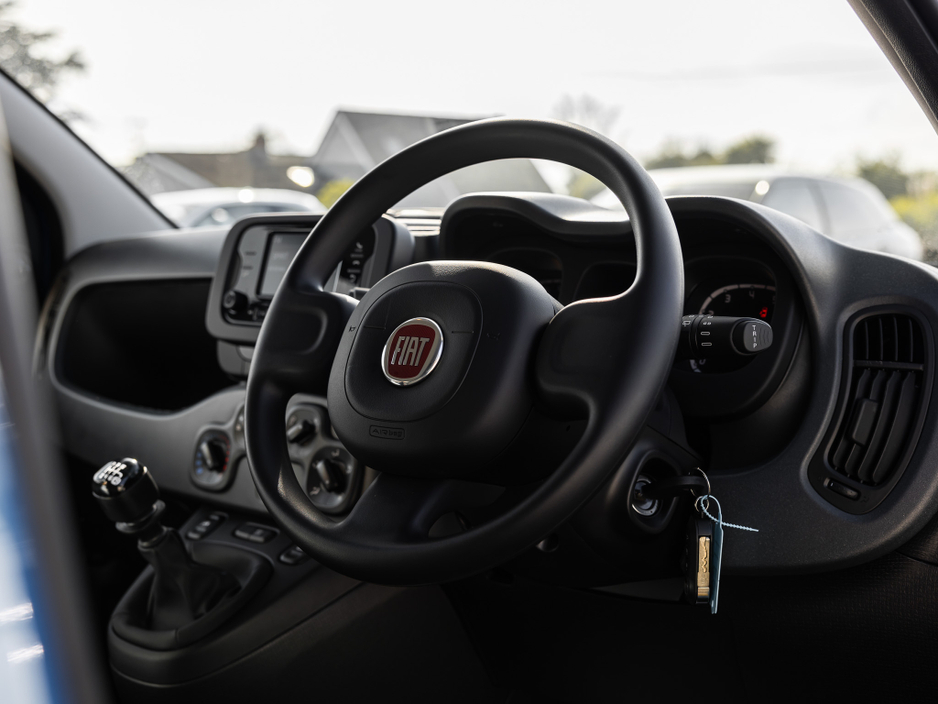 2025 Fiat Panda - image 13