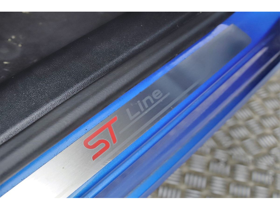 2019 Ford Focus 1.0 ST-LINE ECOBOOST 125BHP 6SPD €18,890