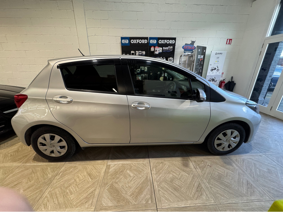 2014 Toyota Yaris DBA-NSP130 5DR AUTO €9,645