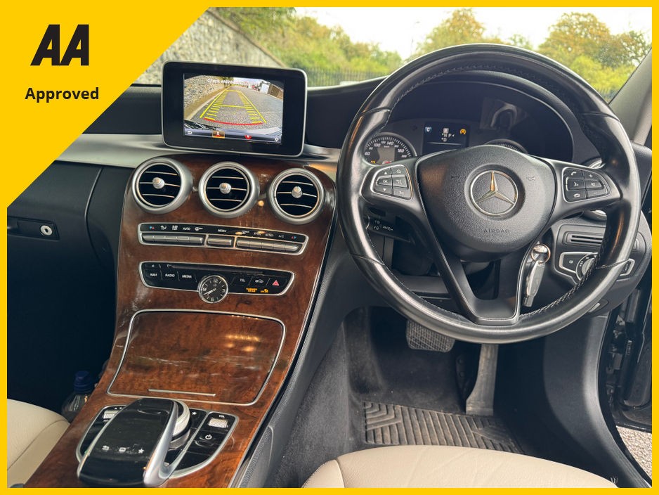 2016 Mercedes-Benz C Class - image 11