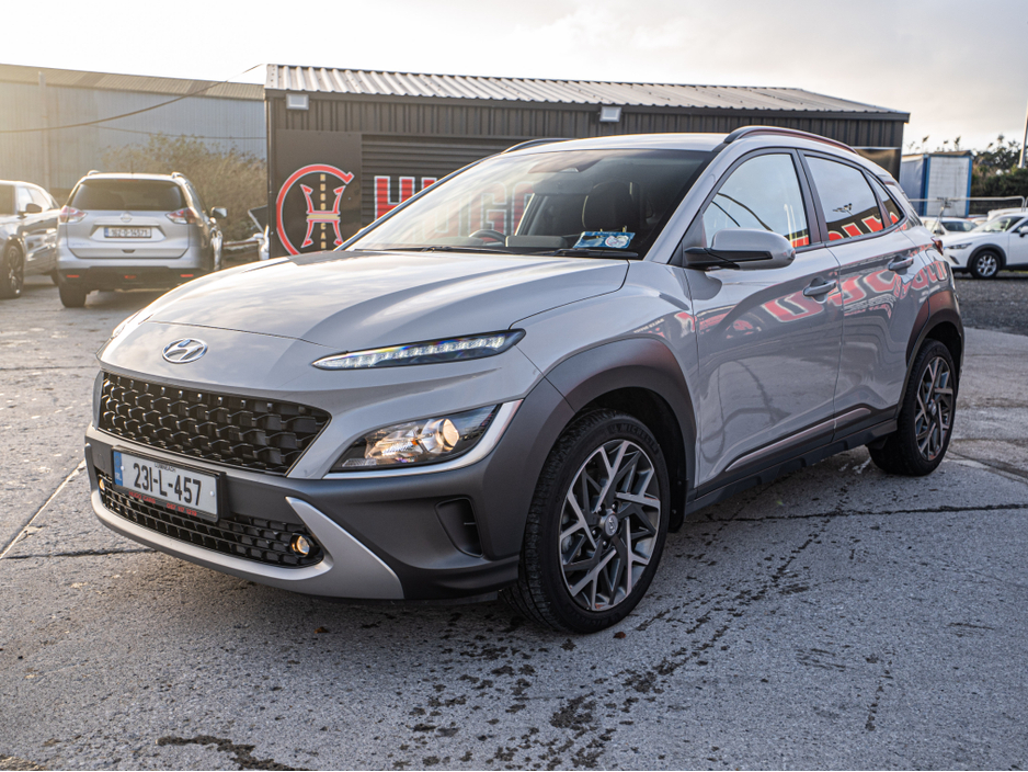 2023 Hyundai Kona 2023 Kona 1.6 Hybrid/FSH/High spec/1yr warranty €25,888