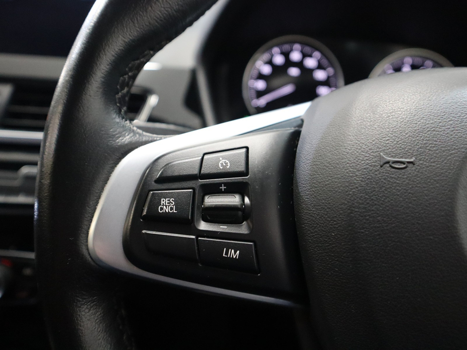 2021 BMW X1 - image 12