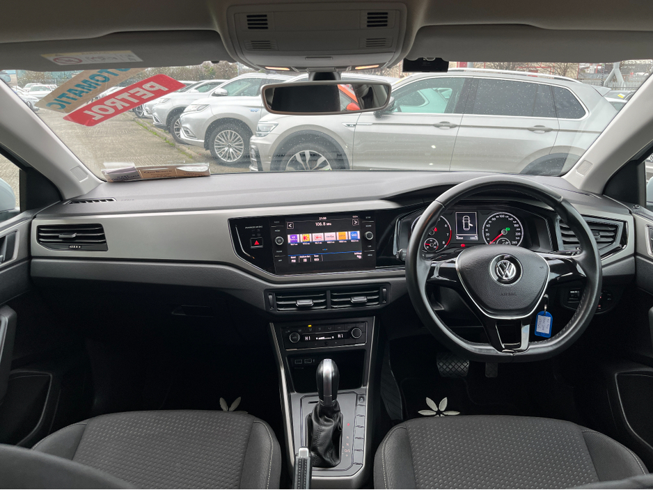 2018 Volkswagen Polo COMFORTLINE AUTOMATIC 1.0 PETROL //REVERSE CAMERA//CARPLAY// €14,950