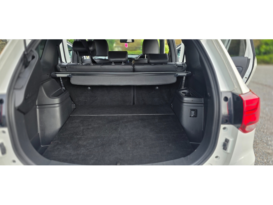 2019 Mitsubishi Outlander - image 27