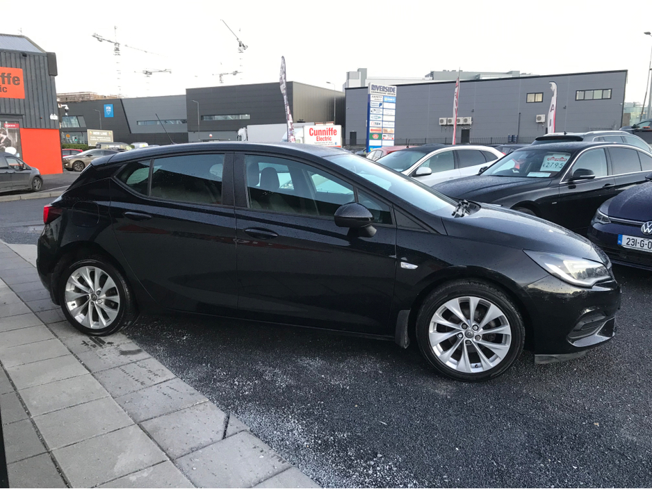 2021 Opel Astra MY21-SC-1.5 105PS-DSL-6S 105PS-DSL-6SP 5DR €13,925