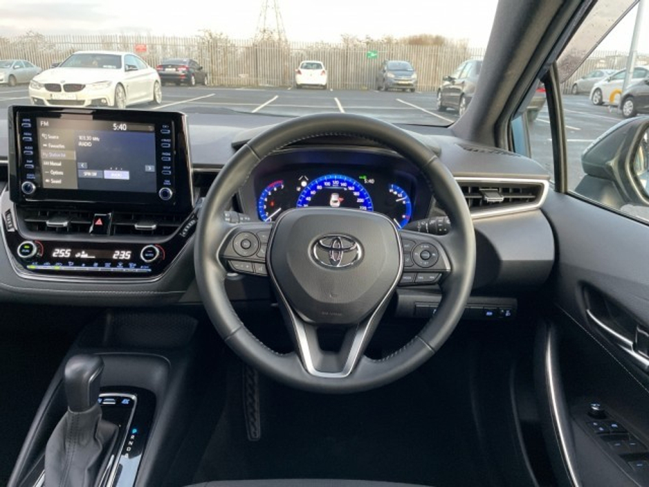 2019 Toyota Corolla Hatchback 5dr Hybrid - Luna Edition - 1.8 Automatic - NCT JULY 2027 - EUR 170 Tax. // Remote Central Locking // Front Electric Windows // Rear Electric Windows // Electric Mirrors // Heated Mirrors €19,899