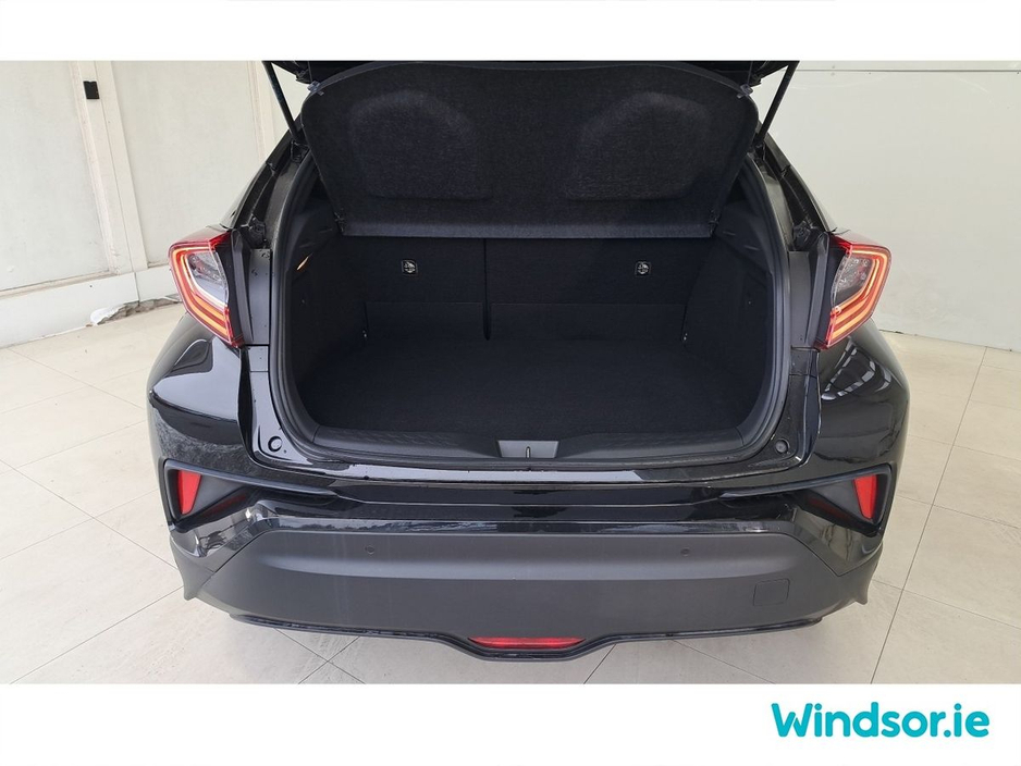 2020 Toyota C-HR HYBRID AUTO €21,995