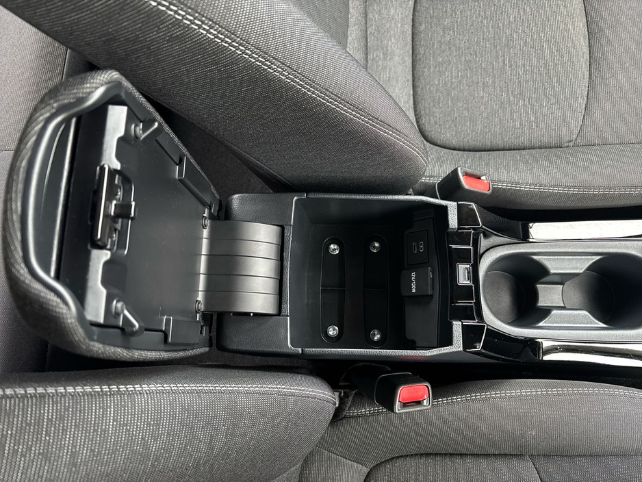 2023 Toyota Corolla - image 16