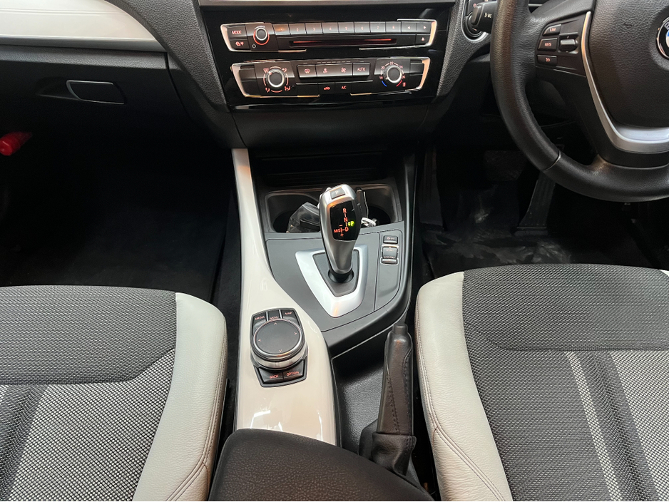 2017 BMW 1 Series €15950 2017 BMW 118I STYLE 1.5 AUTOMATIC / CRUISE CONTROL / REVERSE CAMERA AND MORE €15,950