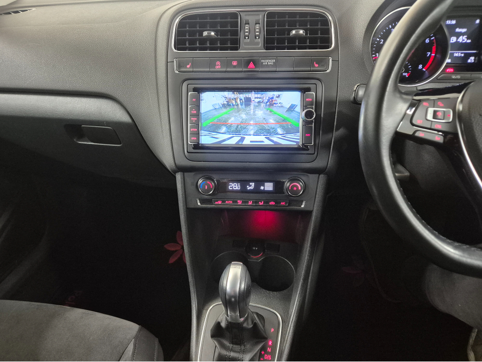 2016 Volkswagen Polo **HIGHLINE**AUTO**LEATHER/ALCANTARA SEATS**HEATED SEATS**ANDROID/APPLE MEDIA RADIO**DISTRONIC CRUISE CONTROL**LED HEADLAMPS**CLIMATE CONTROL**REVERSE CAMERA**AUTO LIGHTS**FOLDING MIRRORS**PADEL SHIFT* €13,899