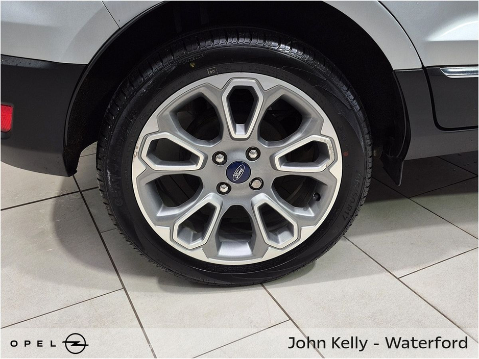 2019 Ford Ecosport - image 6