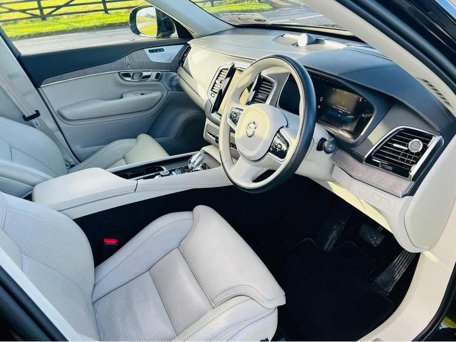 2022 Volvo XC90 ULTIMATE T8 RECHARGE AWD