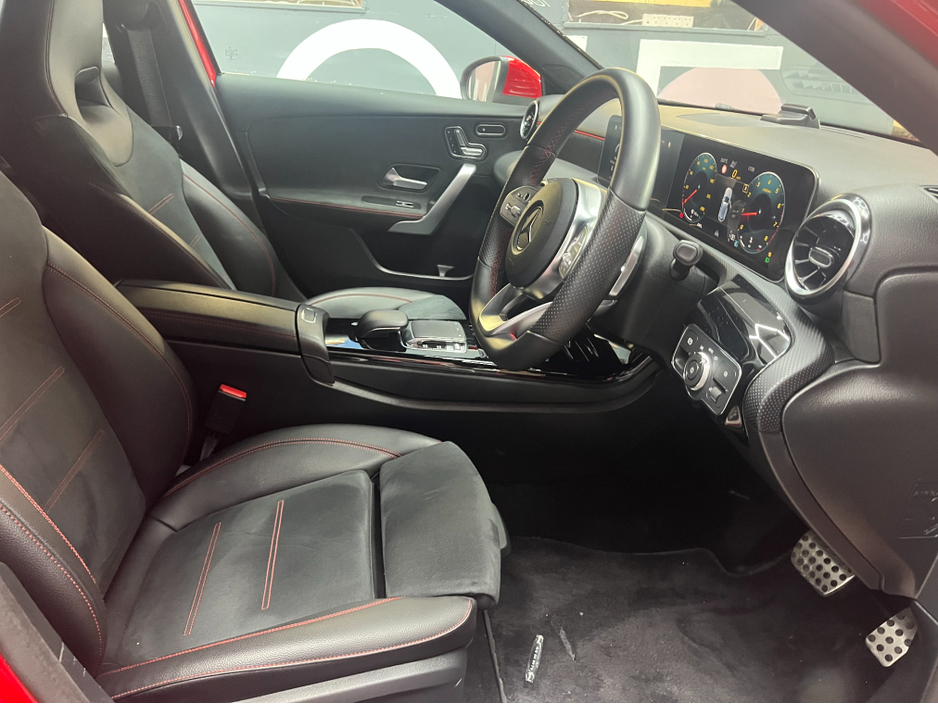 2018 Mercedes-Benz A Class €22950! 2018 MERCEDES A180 AMG LINE AUTOMATIC / 43k KMs / HEATED SEATS , REVERSE CAMERA , ADAPTIVE CRUISE & MORE €22,950