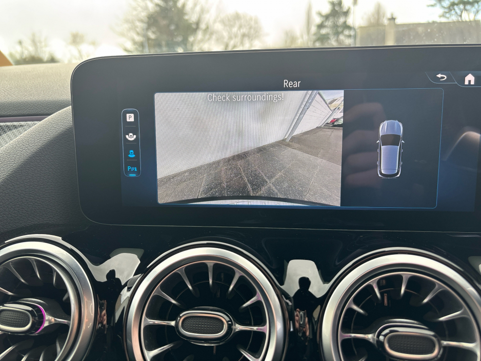 2024 Mercedes-Benz GL Class - image 13