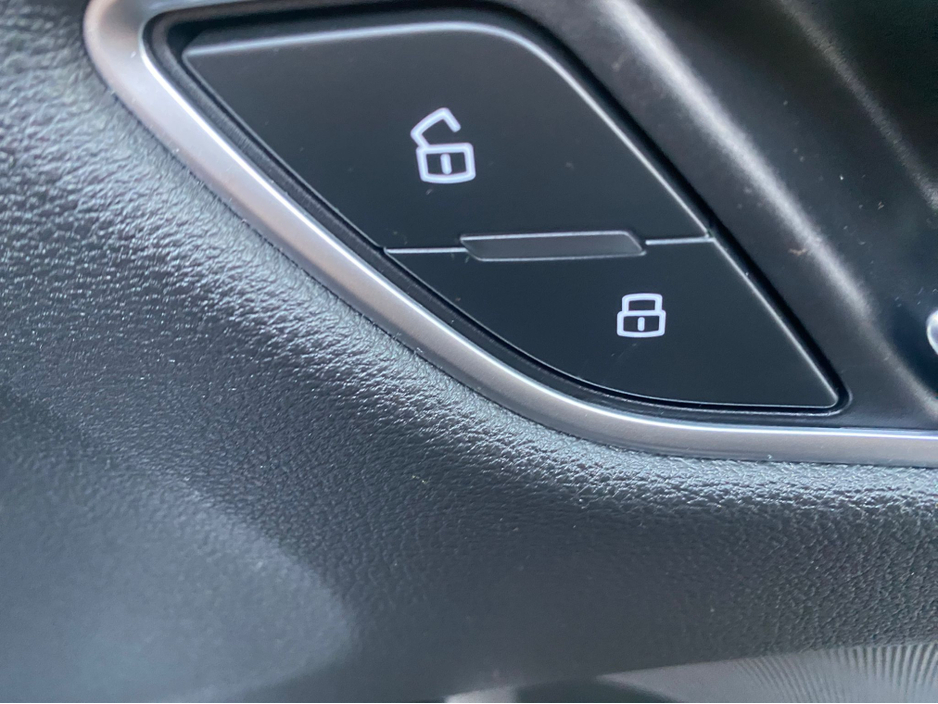 2018 Audi A3 DBA-8VCXSL €20,950