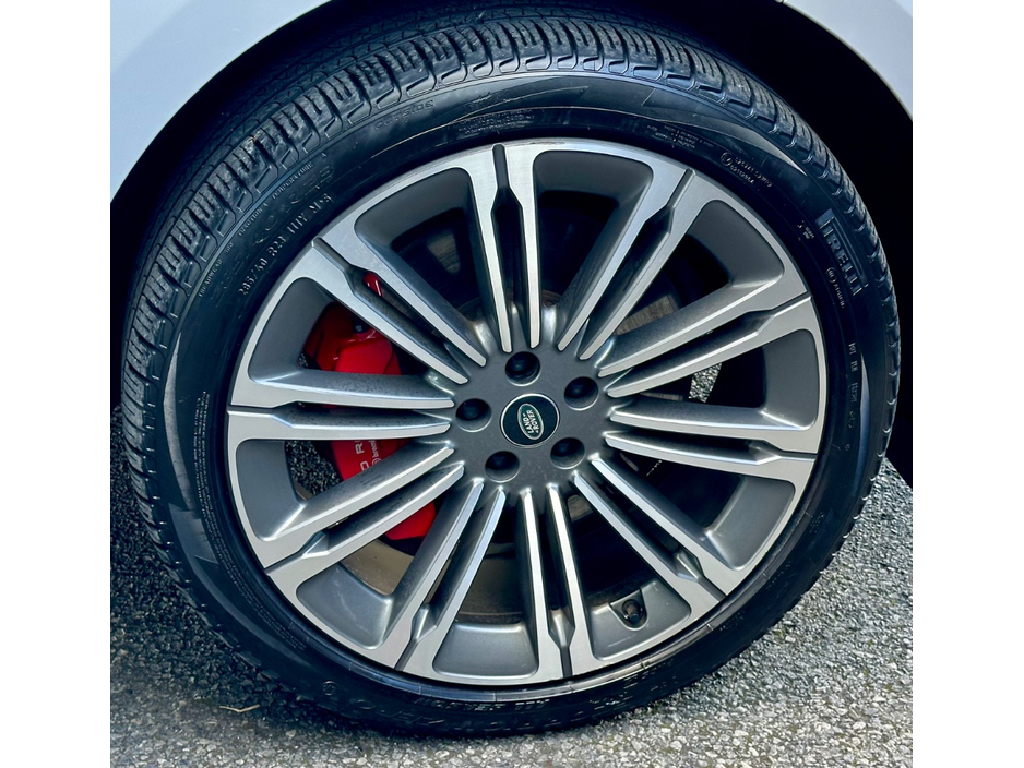 2024 Land Rover Range Rover Sport - image 11