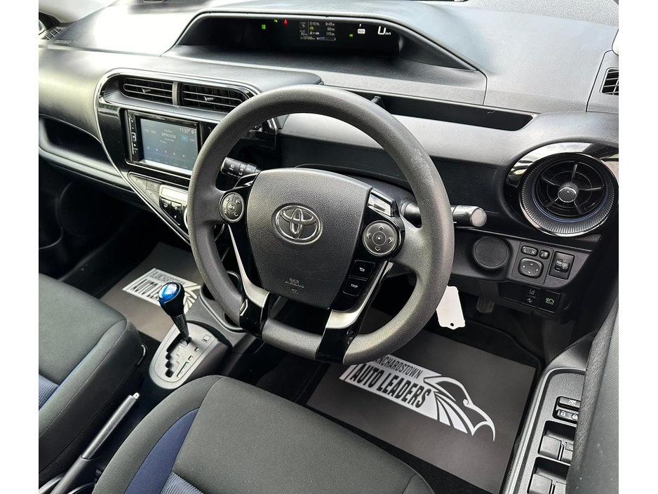 2019 Toyota Aqua 1.5 HYBRID 73 BHP €10,900