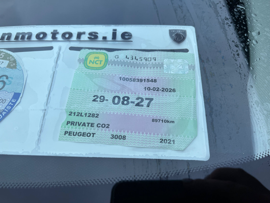 2021 Peugeot 3008 - image 10