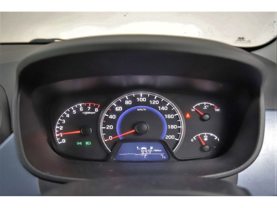 2017 Hyundai i10 1.0 DELUXE 5SPD *BI-TONE INTERIOR*14"ALLOY WHEELS* €10,890