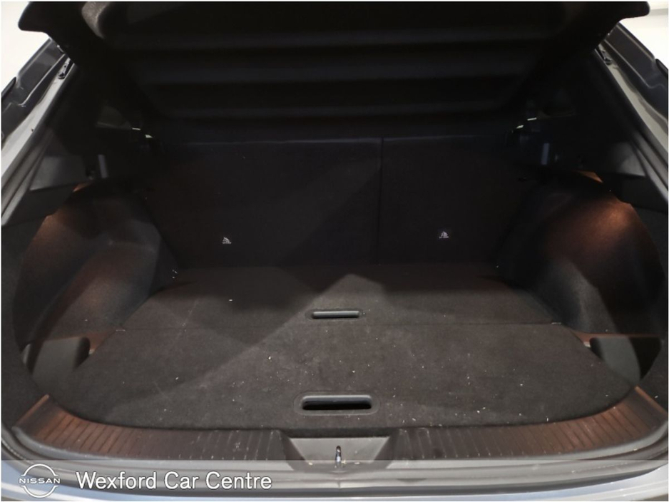 2022 Nissan Qashqai 1.3 PET MILD HYBRID SV PREMIUM €26,995