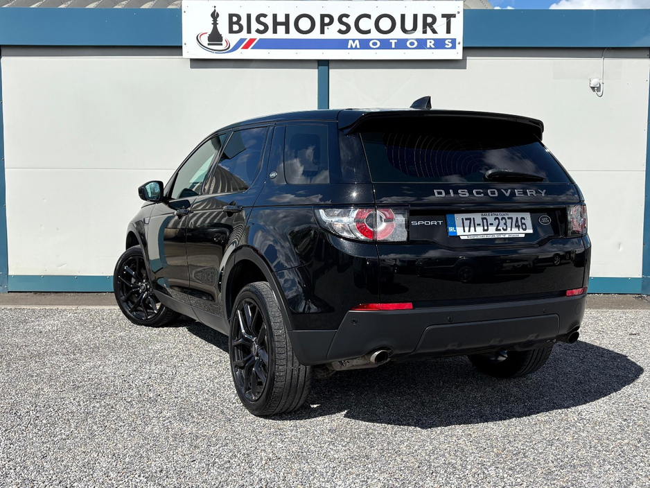 2017 Land Rover Discovery Sport - image 11