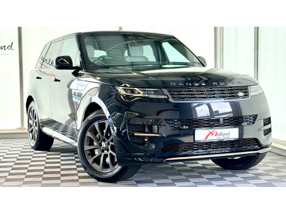 2025 Land Rover Range Rover - image 9