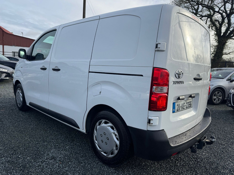 2021 Toyota Proace  €14,850