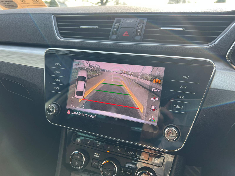 2024 Skoda Superb - image 15