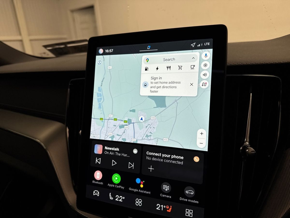 2025 Volvo XC60 - image 19