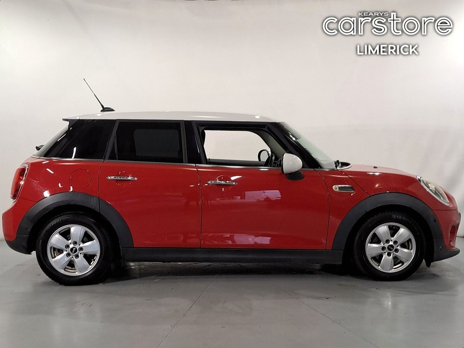 2018 MINI Hatch 1.5 Automatic €20,880