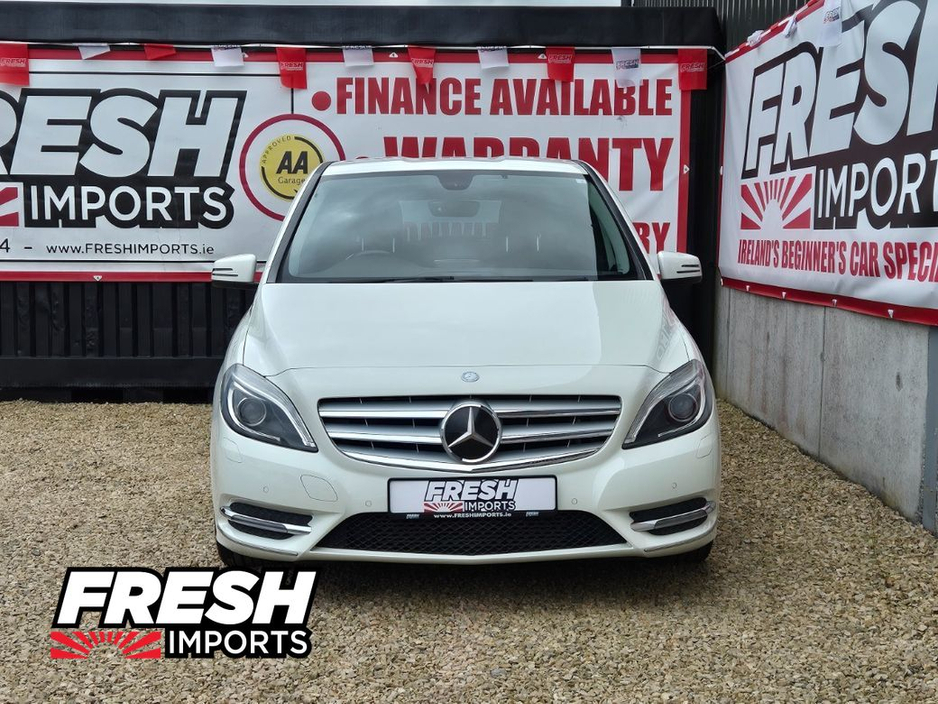 2014 Mercedes-Benz 180 *TOP SPEC MODEL*