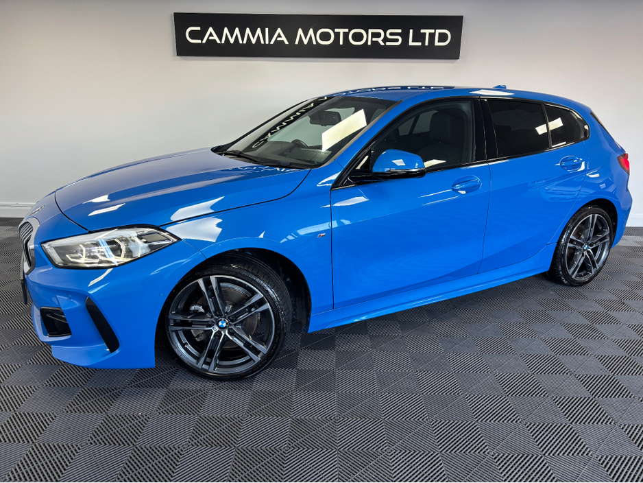 2020 BMW 1 Series *BMW 118i* *HEATED ELECTRIC SEATS* *KEYLESS ENTRY* *PARKING SENSORS* *RECERSE CAMERA* *BLIND SPOT ASSIST* *TRADE INS WELCOME* *FINANCE AVAILABLE* €27,950