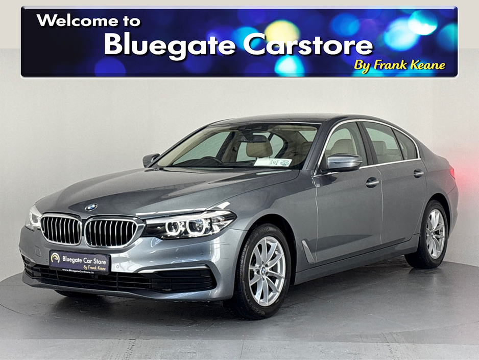 2017 BMW 5 Series SE**MULTIFUNCTIONAL STEERING WHEEL**TOUCH SCREEN MEDIA DISPLAY**PARKING SENSORS**DRIVE MODES**BLUETOOTH**KEYLESS START**FRONT HEATED SEATS**CREAM LEATHER INTERIOR**AMBIENT LIGHTING** €21,995