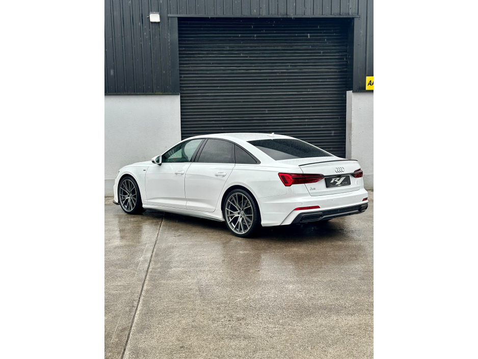 2021 Audi A6 - image 9