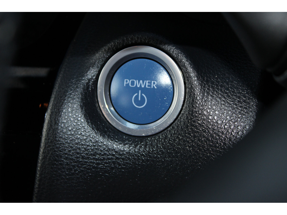 2023 Toyota Yaris Cross 1.5 Hybrid CVT Luna Sport €28,950