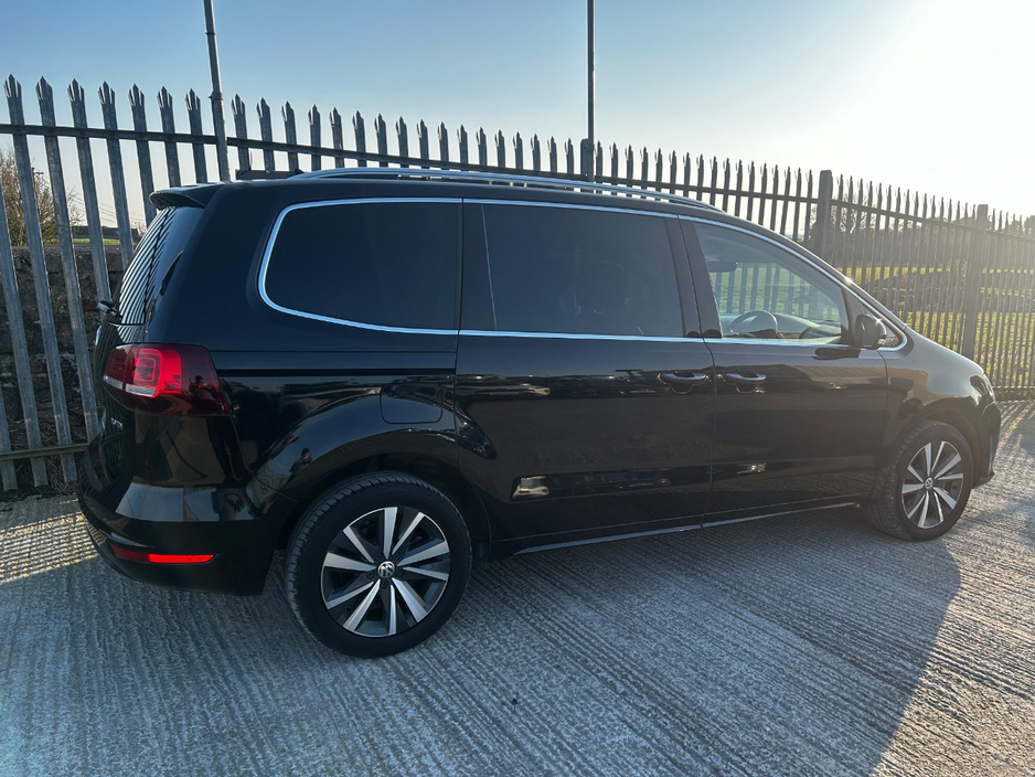 2020 Volkswagen Sharan - image 17