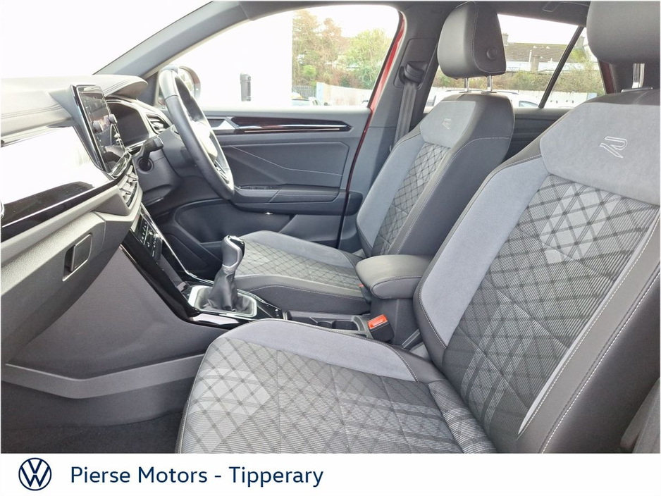 2024 Volkswagen T-Roc T-ROC R-Line 2.0 TDI M6F 116HP €35,950