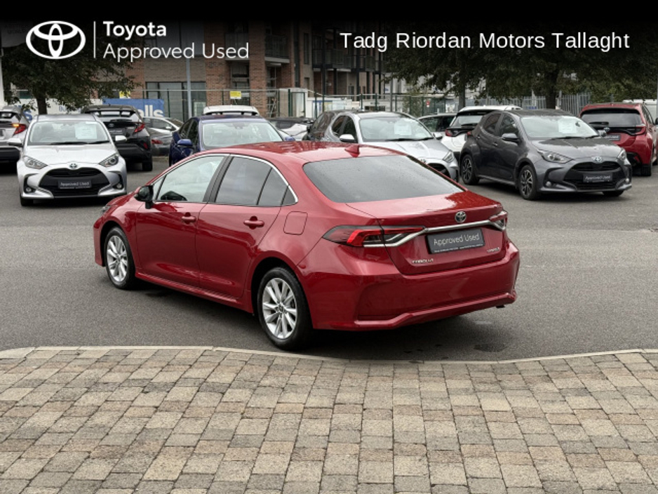 2023 Toyota Corolla LUNA SALOON * LOW MILEAGE NEW MODEL* €28,950