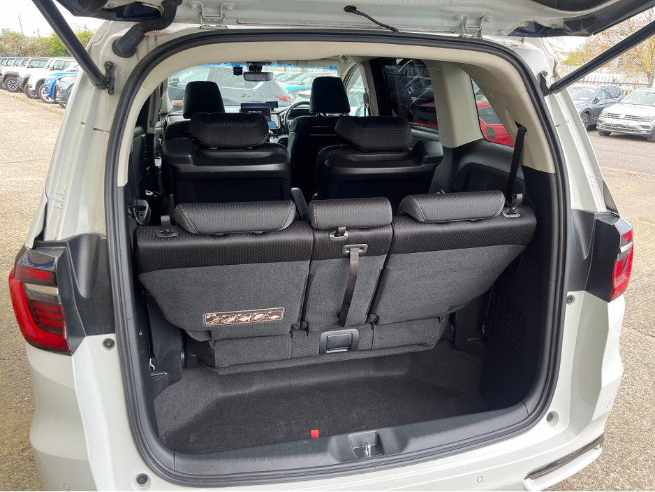 2021 Honda Odyssey - image 9