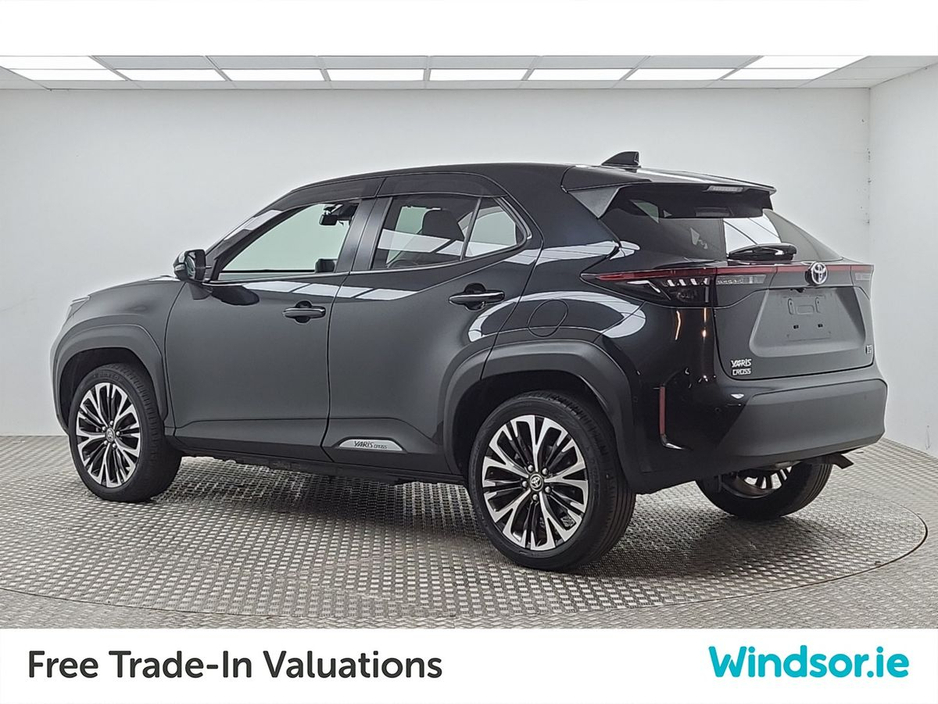 2019 Toyota Yaris Cross - image 2