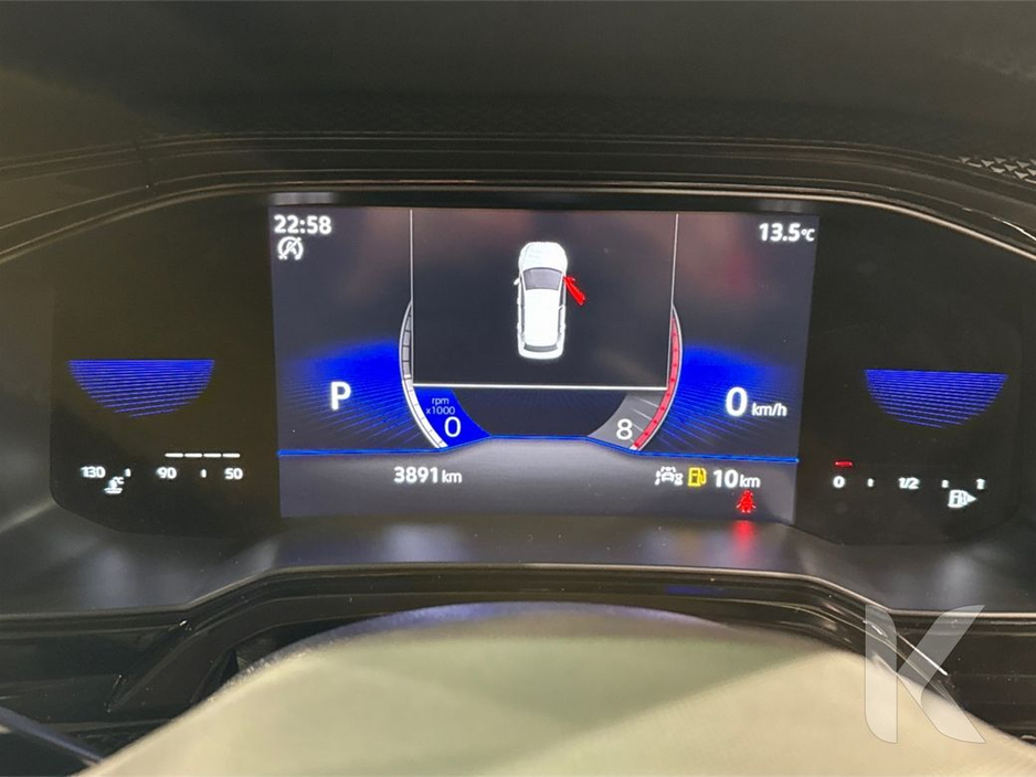 2022 Volkswagen Polo - image 23