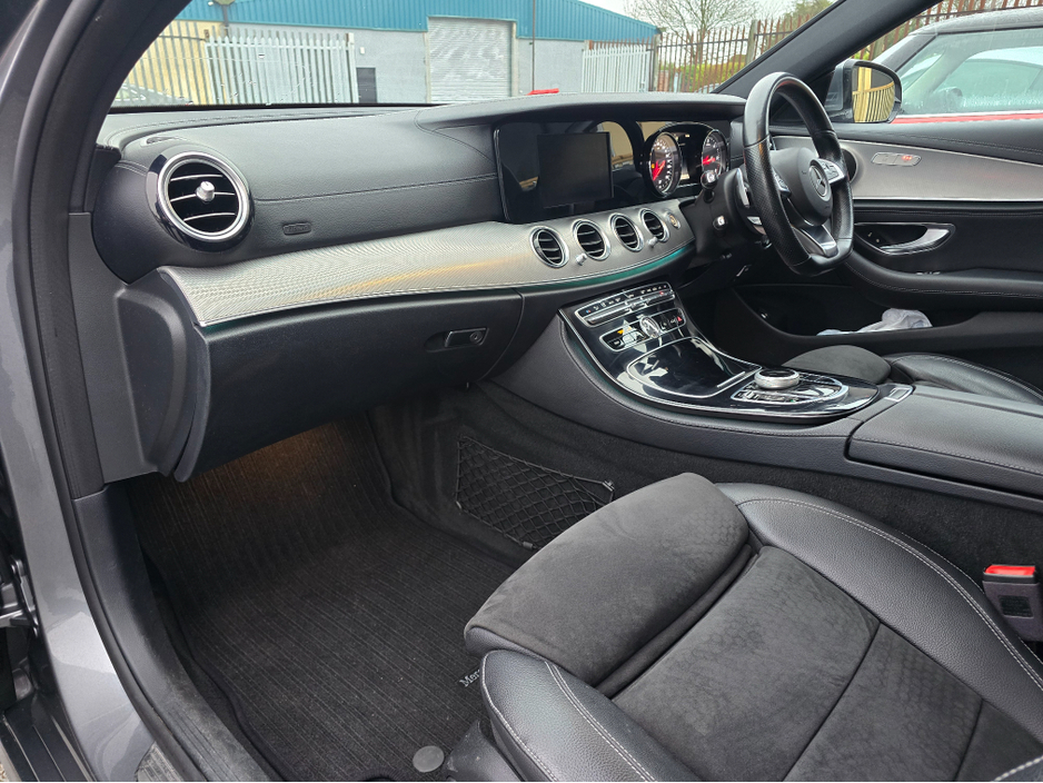 2017 Mercedes-Benz E Class E220 D AMG LINE 4DR AUTO €22,450