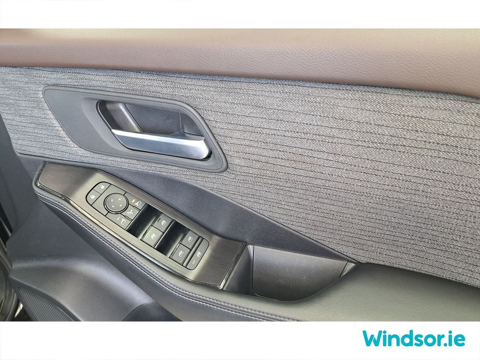 2023 Nissan X-Trail ePOWER SV PREMIUM 5 Seater €42,995