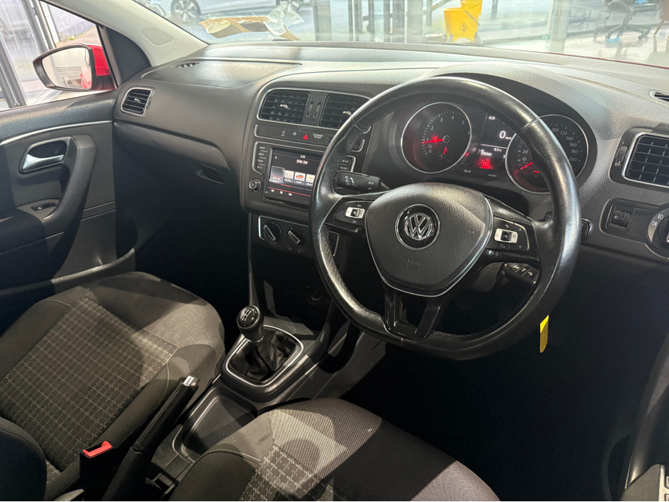 2015 Volkswagen Polo CL 1.0 75HP MANUAL 5SPEED 5DR €9,950