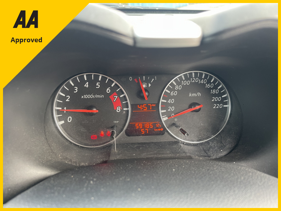 2009 Nissan Note - image 3