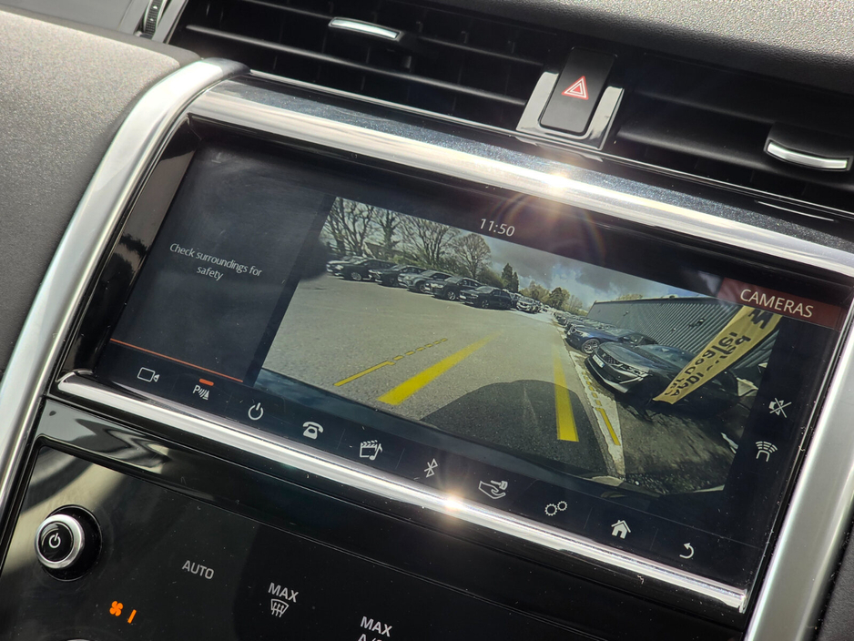 2020 Land Rover Discovery Sport - image 6